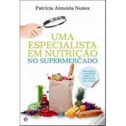 Uma Especialista Em Nutrição No Supermercado de Patricai Almeida Nunes